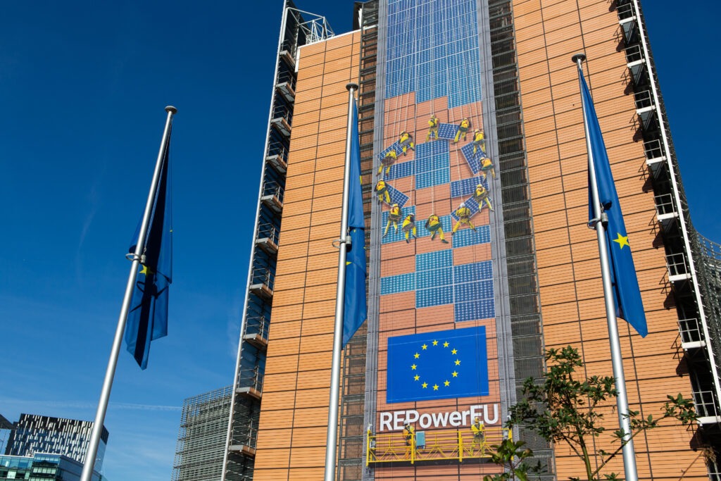 The RePowerEU banner on the front of the Berlaymont building - End Russian Energy Imports